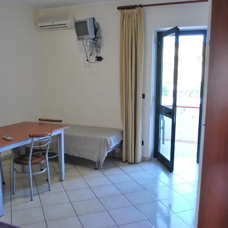 Appartamento A - Santa Maria Del Cedro *